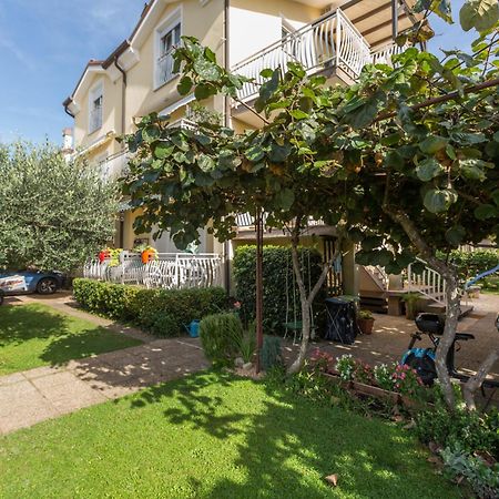 Trbovic Apartments Peaceful Stay With Free Parking, Pet-Friendly, And Bike Storage In Umag Exteriör bild