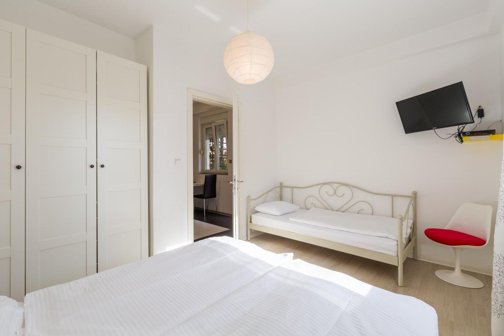 Trbovic Apartments Peaceful Stay With Free Parking, Pet-Friendly, And Bike Storage In Umag Exteriör bild