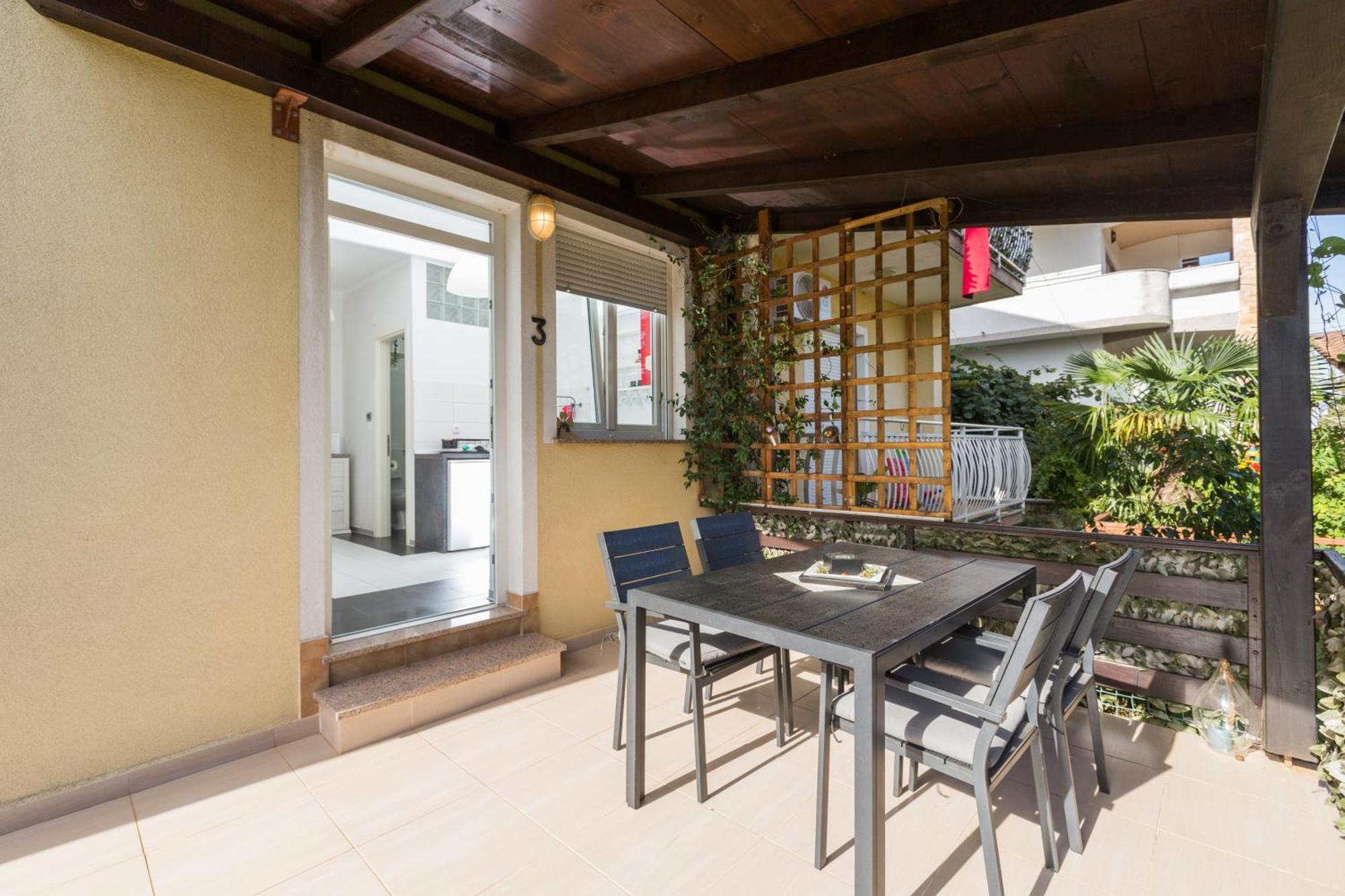 Trbovic Apartments Peaceful Stay With Free Parking, Pet-Friendly, And Bike Storage In Umag Exteriör bild