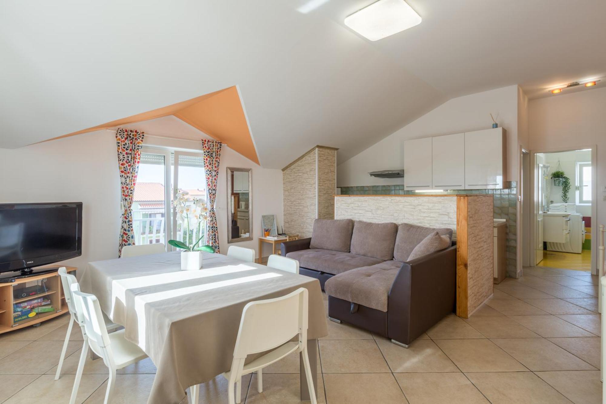 Trbovic Apartments Peaceful Stay With Free Parking, Pet-Friendly, And Bike Storage In Umag Exteriör bild