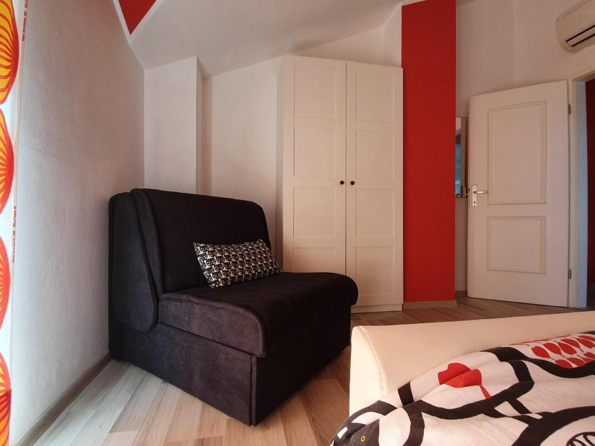 Trbovic Apartments Peaceful Stay With Free Parking, Pet-Friendly, And Bike Storage In Umag Exteriör bild